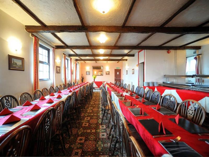 The West Country Inn Кловелли Экстерьер фото